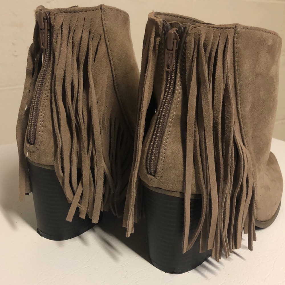 Ladies Boots - Picture 2 of 4